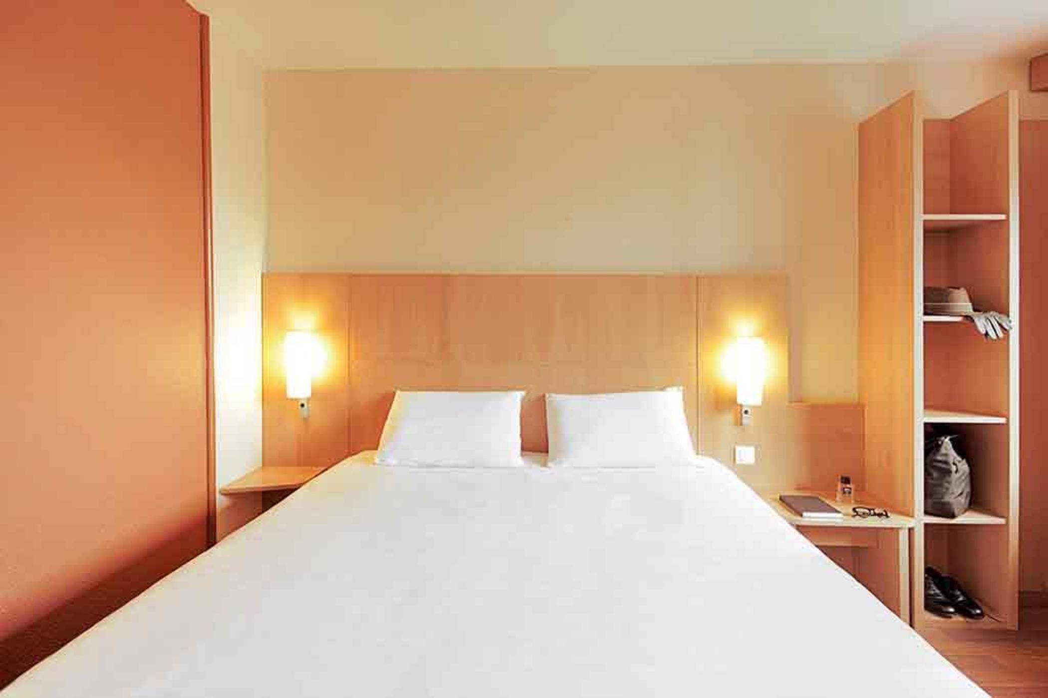 Ibis Madrid Calle Alcala Exteriér fotografie